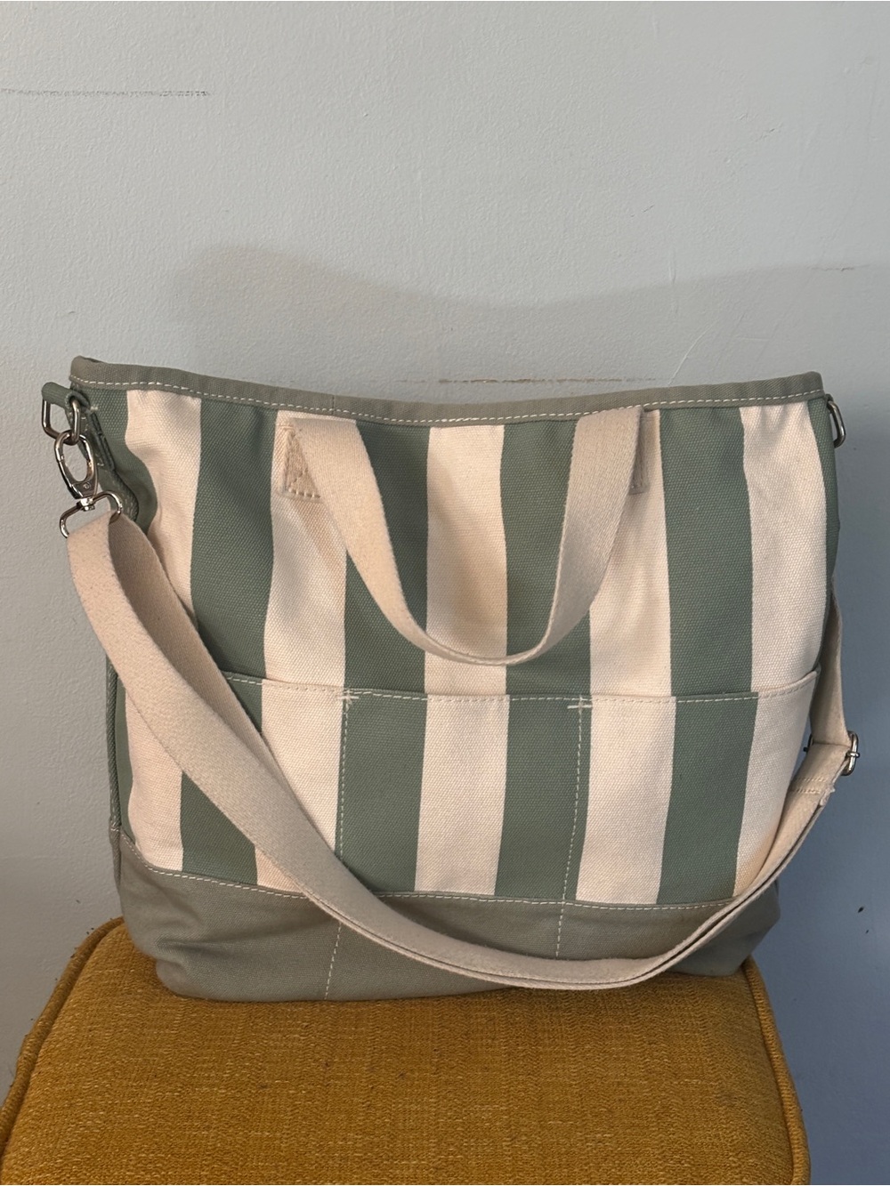 Lands' End Striped Canvas Tote in Sage & Cream - Picture 4 of 8